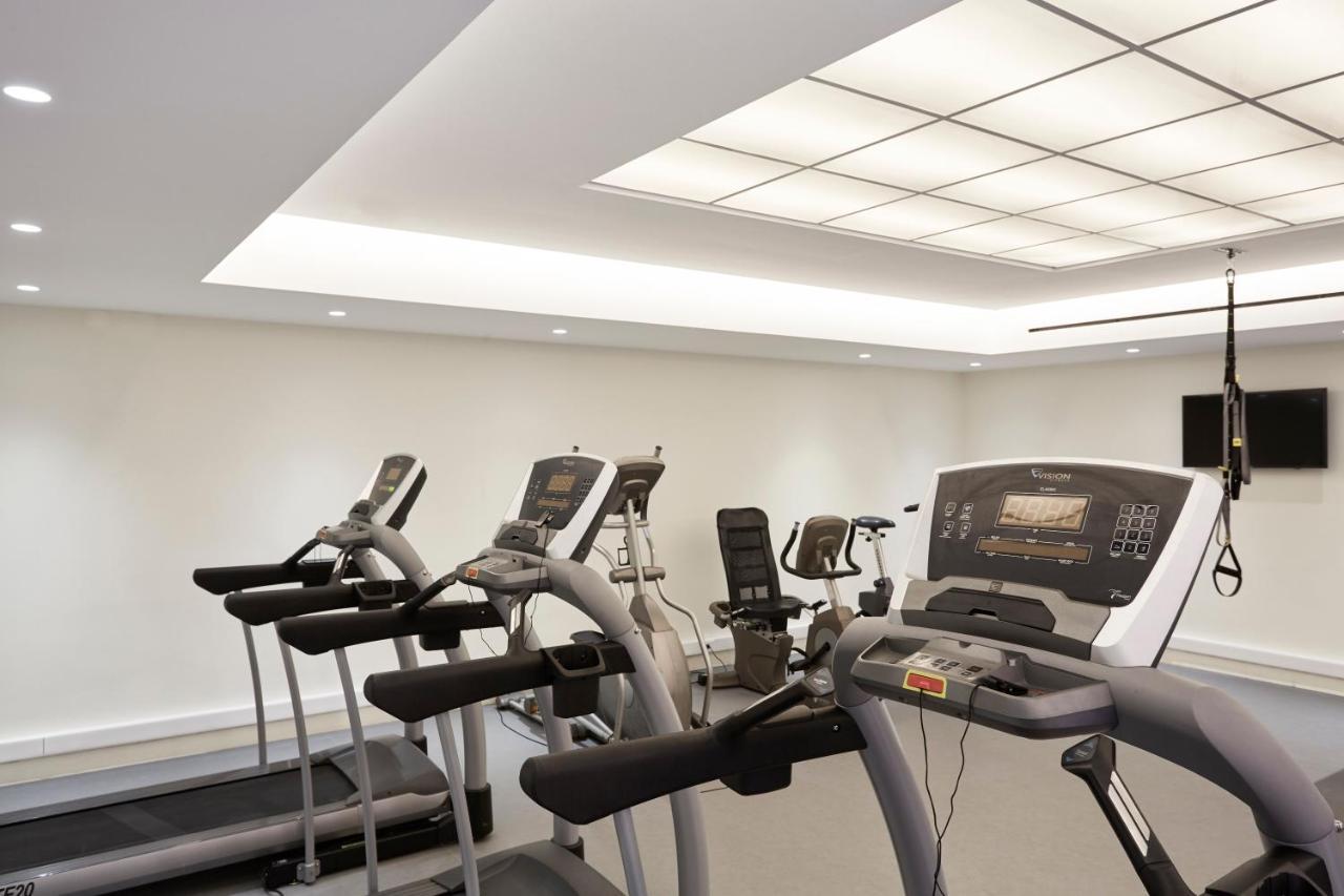Sentido Apollo Palace 메손기 외부 사진 The gym at the hotel
