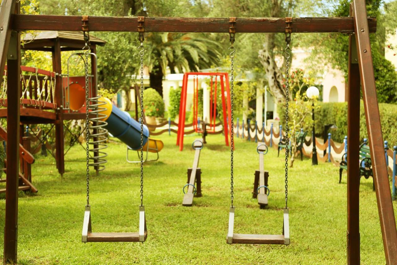 Sentido Apollo Palace 메손기 외부 사진 Playground in Thailand